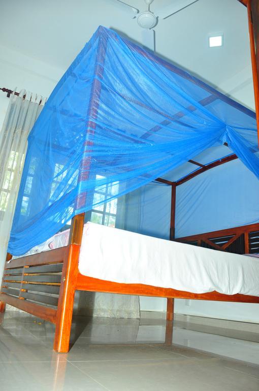 Randu Homestay&Restaurant Tangalle Bagian luar foto