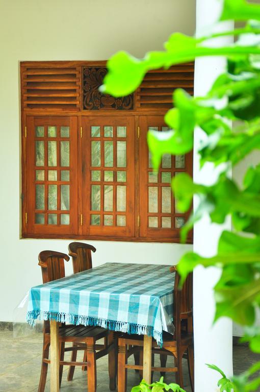 Randu Homestay&Restaurant Tangalle Bagian luar foto